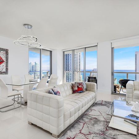 Resort-Style Living With Direct Ocean Views - 3Br Beauty Hallandale Beach Bagian luar foto