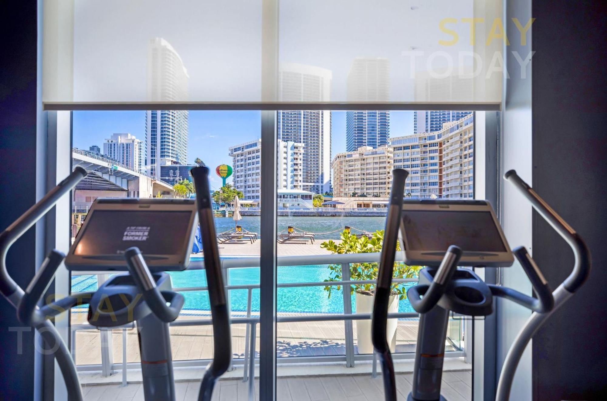 Resort-Style Living With Direct Ocean Views - 3Br Beauty Hallandale Beach Bagian luar foto